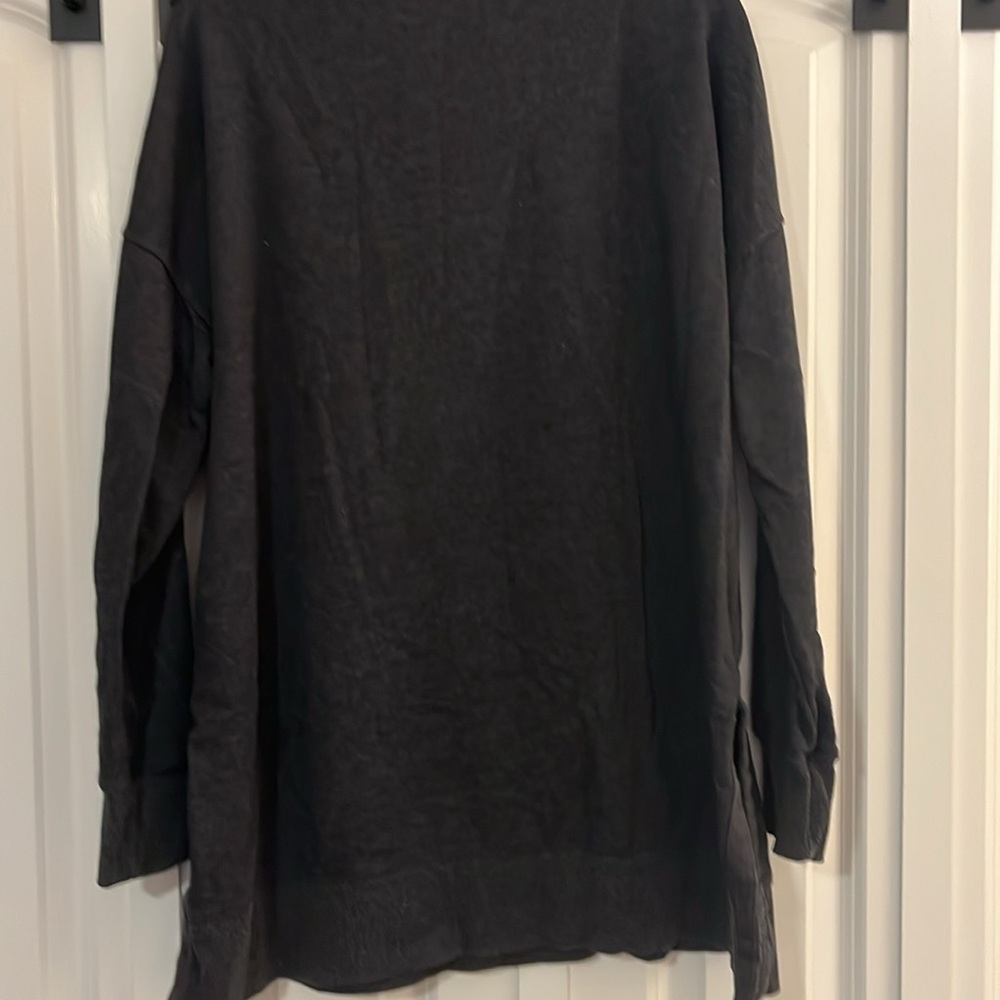 Sweatshirt - Picture 4 of 4
